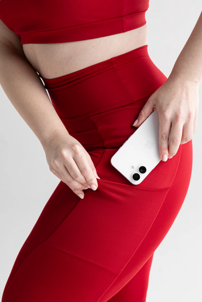 LipLegging with Pocket